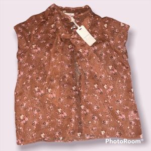 NWT Anthropology Pleione brand blouse. Size small. Tan, with fabric tie neck.